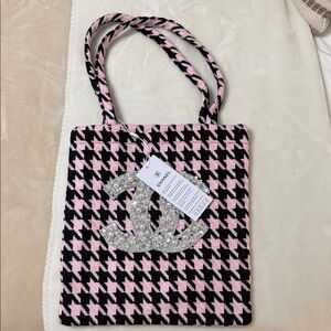 Chanel Beaute Pink and Black Tote with Iconic Logo GWP